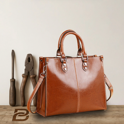BERK | Fourre-tout en cuir véritable à l'élégance classique
